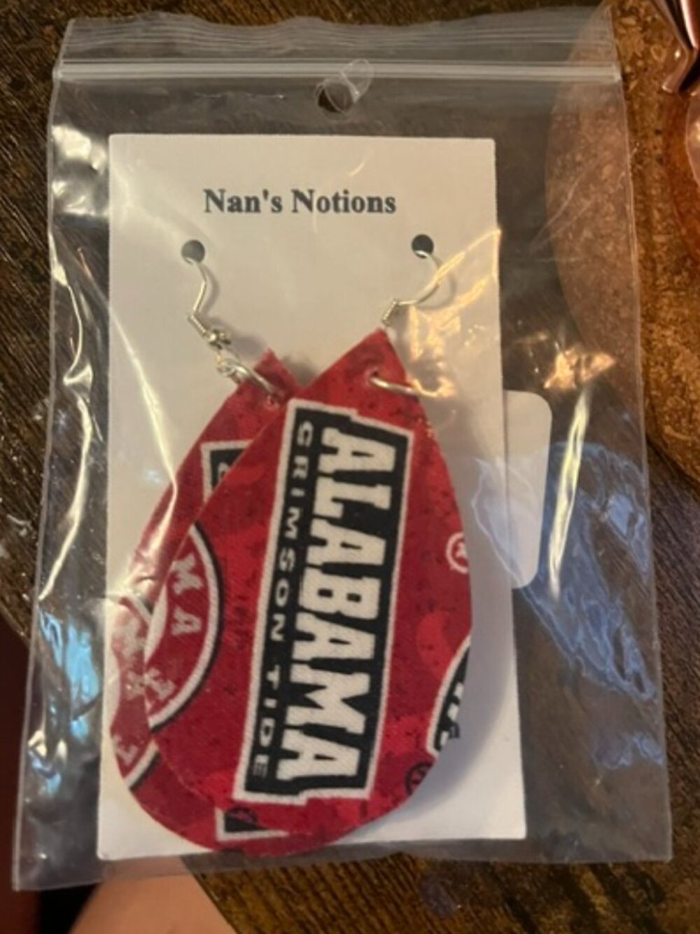 Cute & Lightweight Handmade University of Alabama Hook Earrings NEW